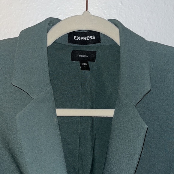 Beautiful Green blazer - Size S - Picture 3 of 5